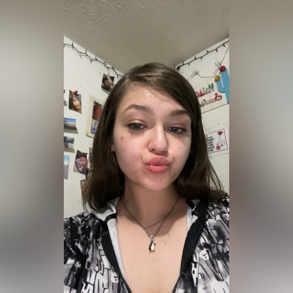 Meet your Posher, Kaitlyn